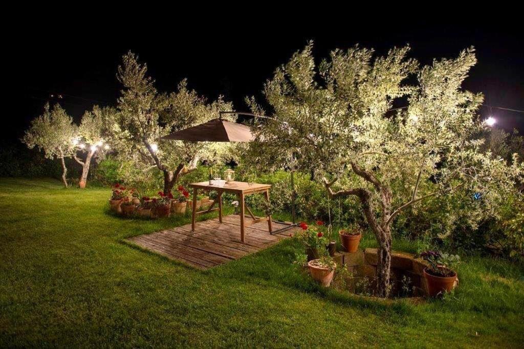 Giuliveto Bed And Breakfast Foligno Kültér fotó